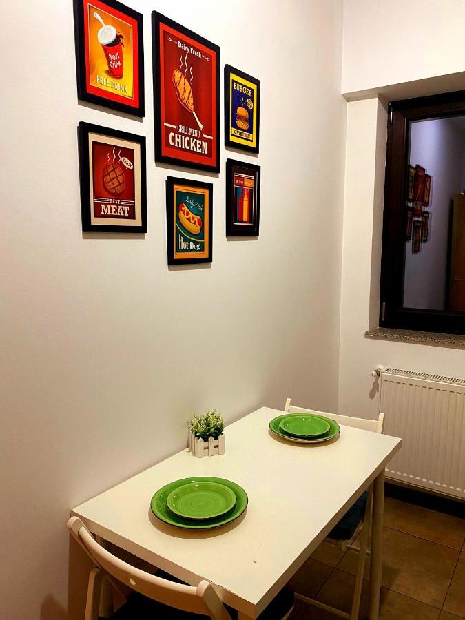 בוקרשט Bellagio - Cozy Apartment With Free Gym מראה חיצוני תמונה